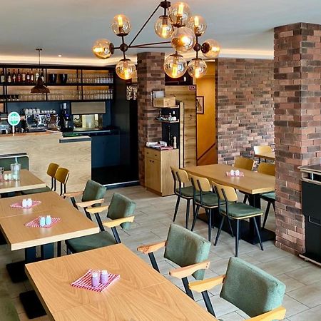 Hotel La Taverna Росбах-фор-дер-Хёэ Экстерьер фото